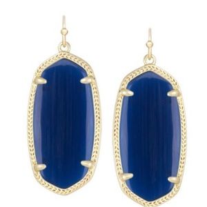Kendra Scott elle yellow gold drop earrings in navy